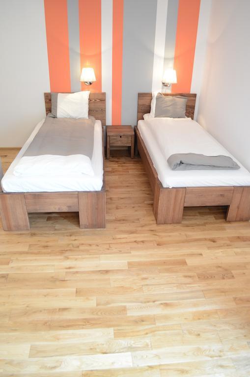 Gosciniec Hetman Bed & Breakfast Mikołajki Oda fotoğraf