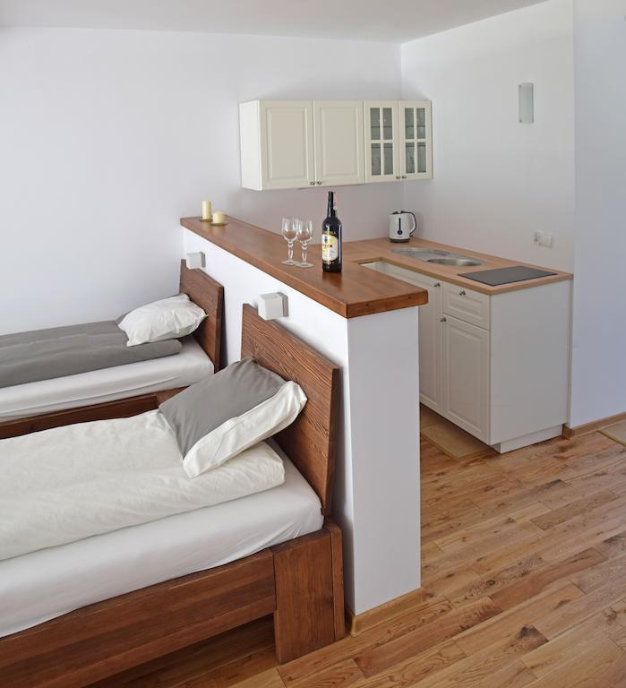 Gosciniec Hetman Bed & Breakfast Mikołajki Oda fotoğraf