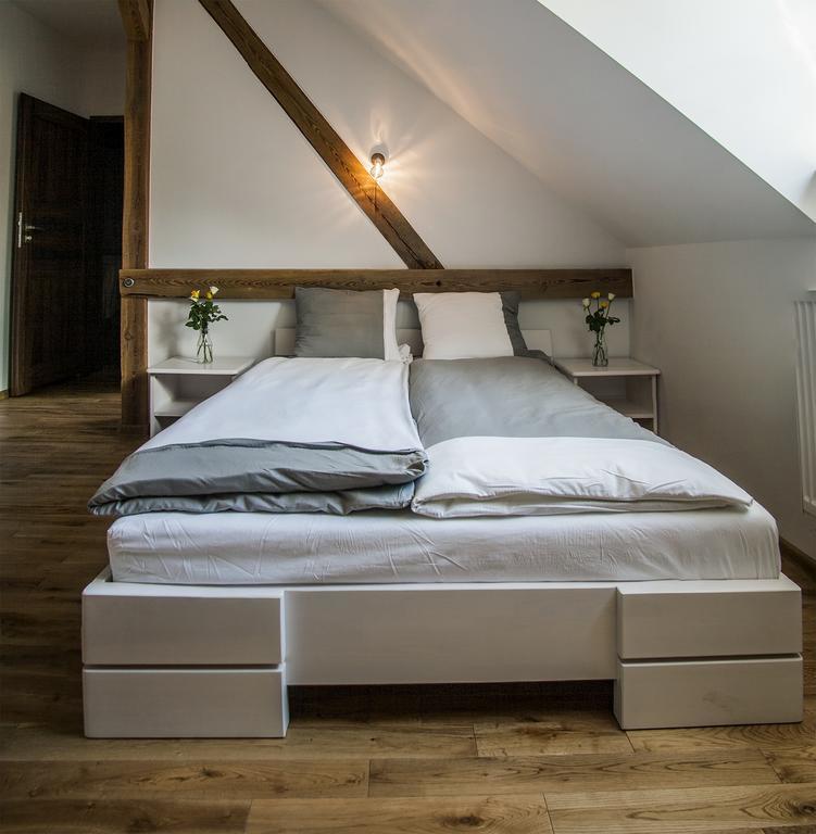 Gosciniec Hetman Bed & Breakfast Mikołajki Oda fotoğraf